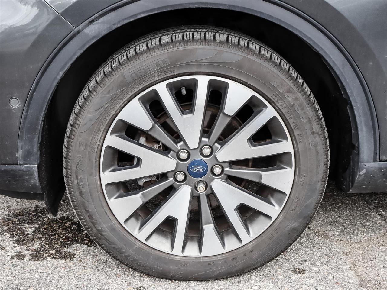 2020 Ford Escape  Photo