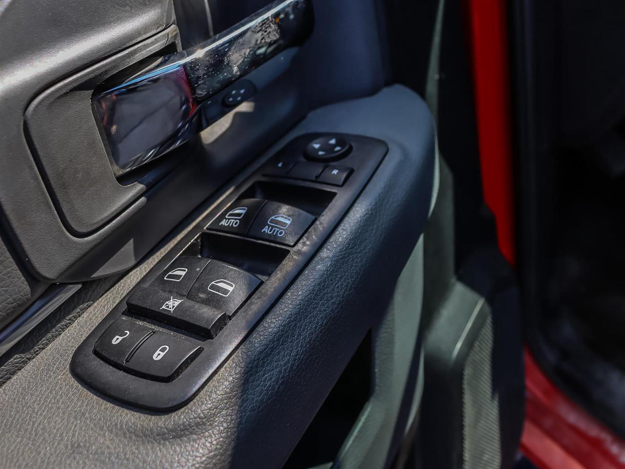 2017 RAM 1500  Photo