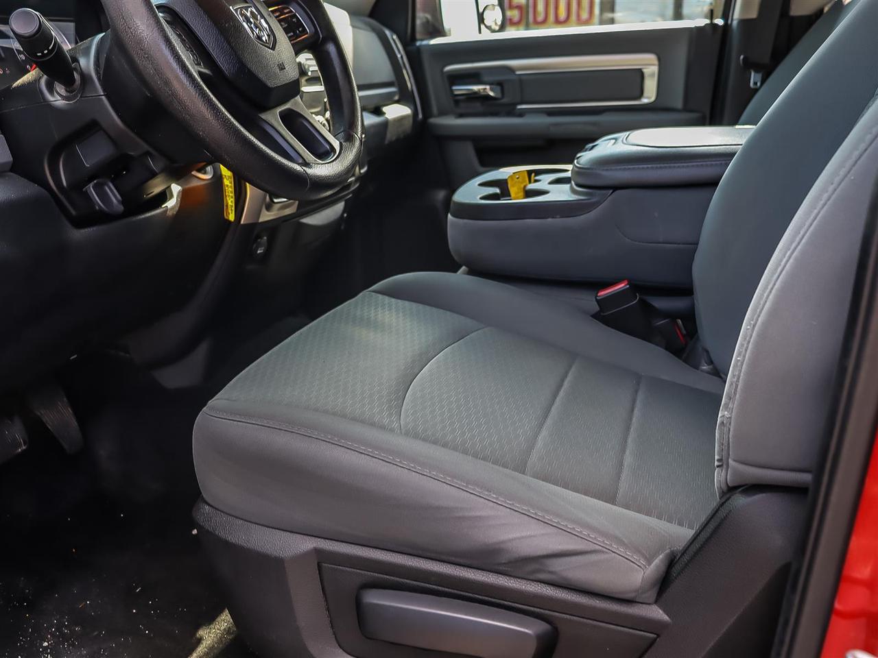2017 RAM 1500  Photo