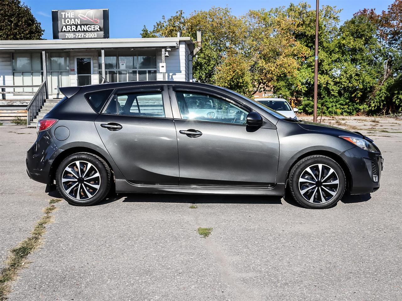 2011 Mazda MAZDA3  Photo