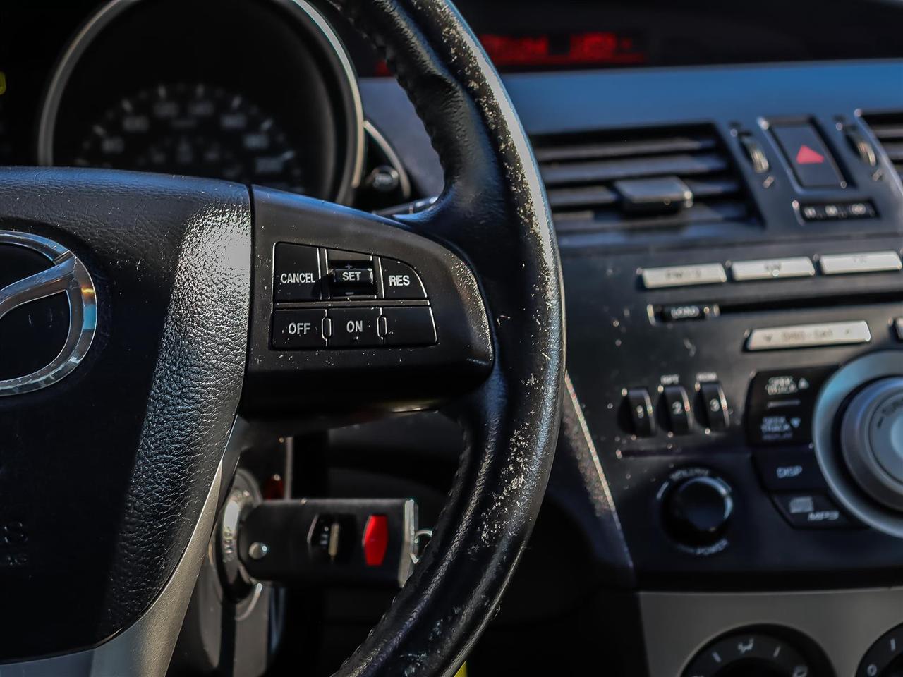 2011 Mazda MAZDA3  Photo