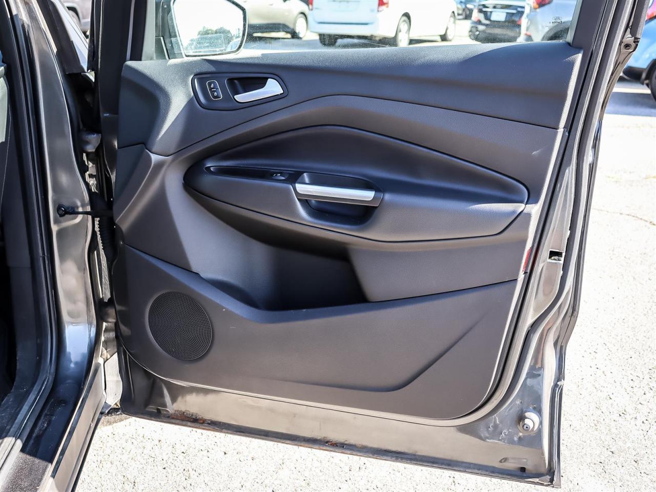 2017 Ford Escape  Photo