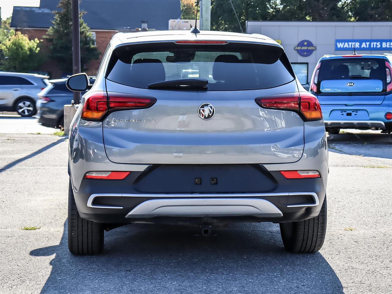 2021 Buick Encore  Photo4