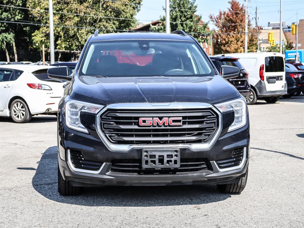 2022 GMC Terrain  Photo2