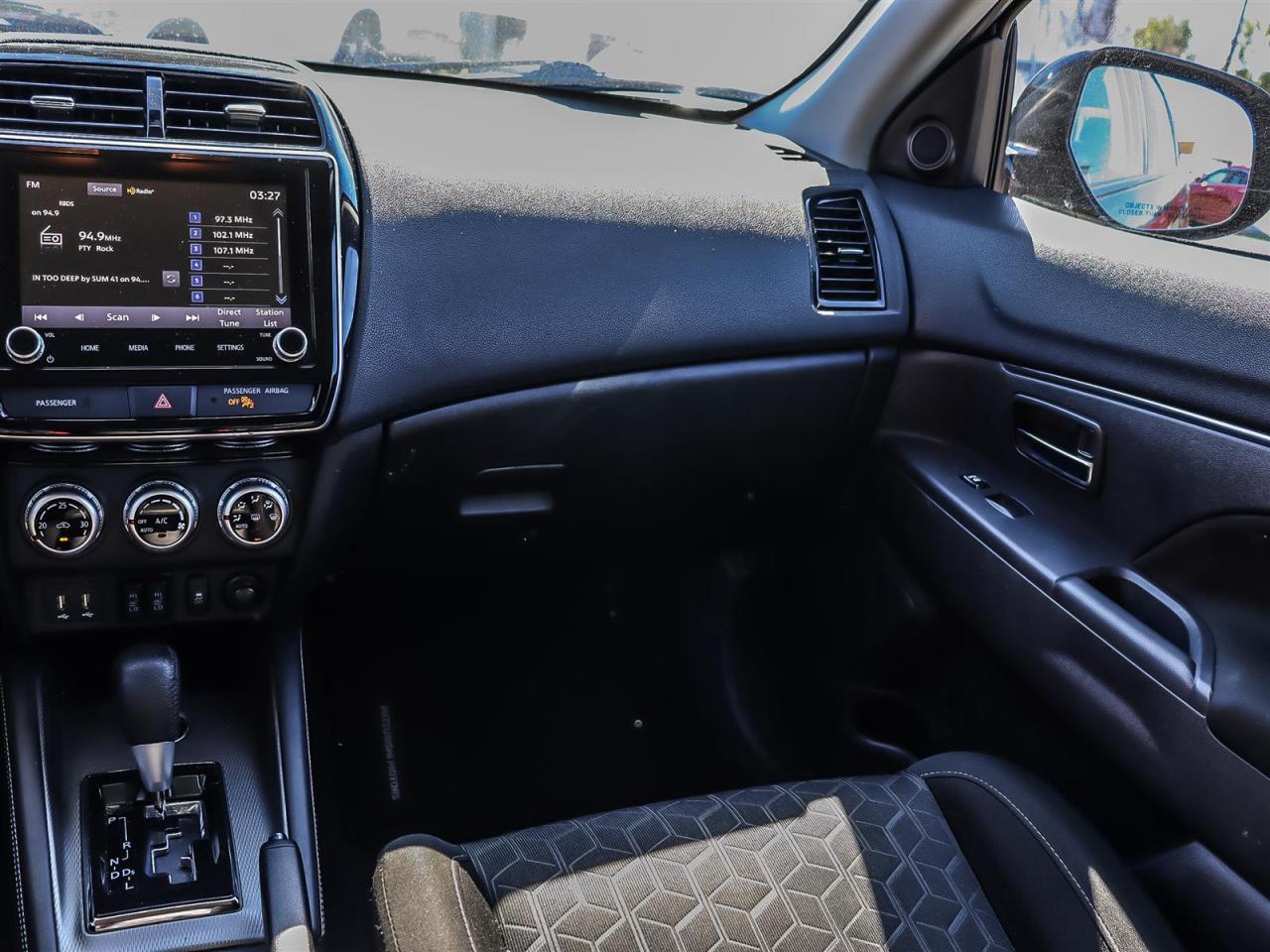 2022 Mitsubishi RVR  Photo