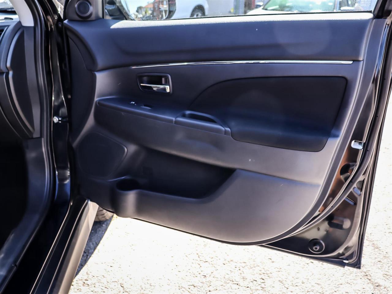 2022 Mitsubishi RVR  Photo