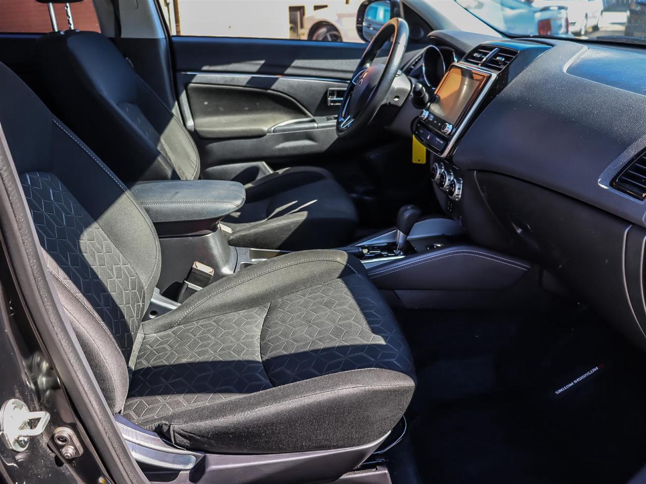 2022 Mitsubishi RVR  Photo