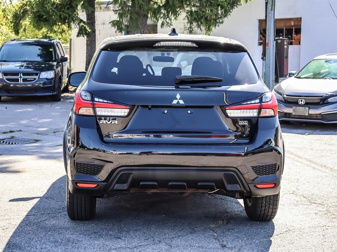 2022 Mitsubishi RVR  Photo
