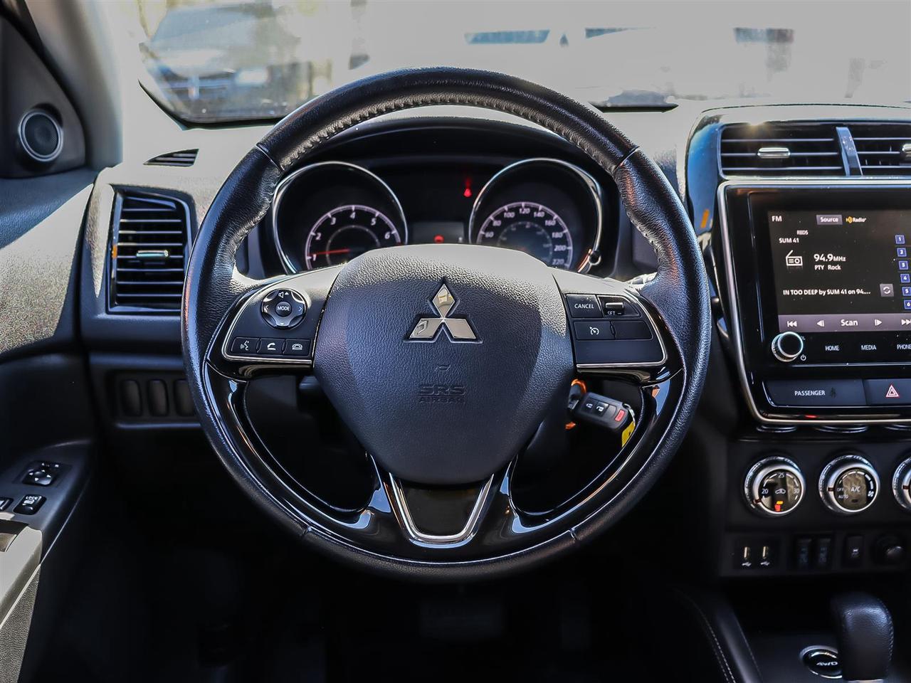 2022 Mitsubishi RVR  Photo
