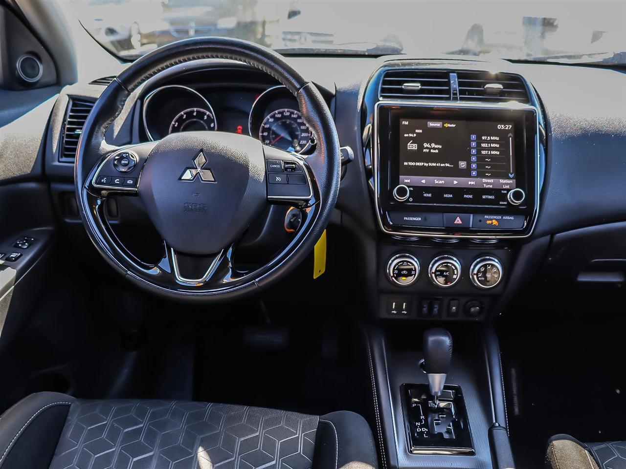 2022 Mitsubishi RVR  Photo