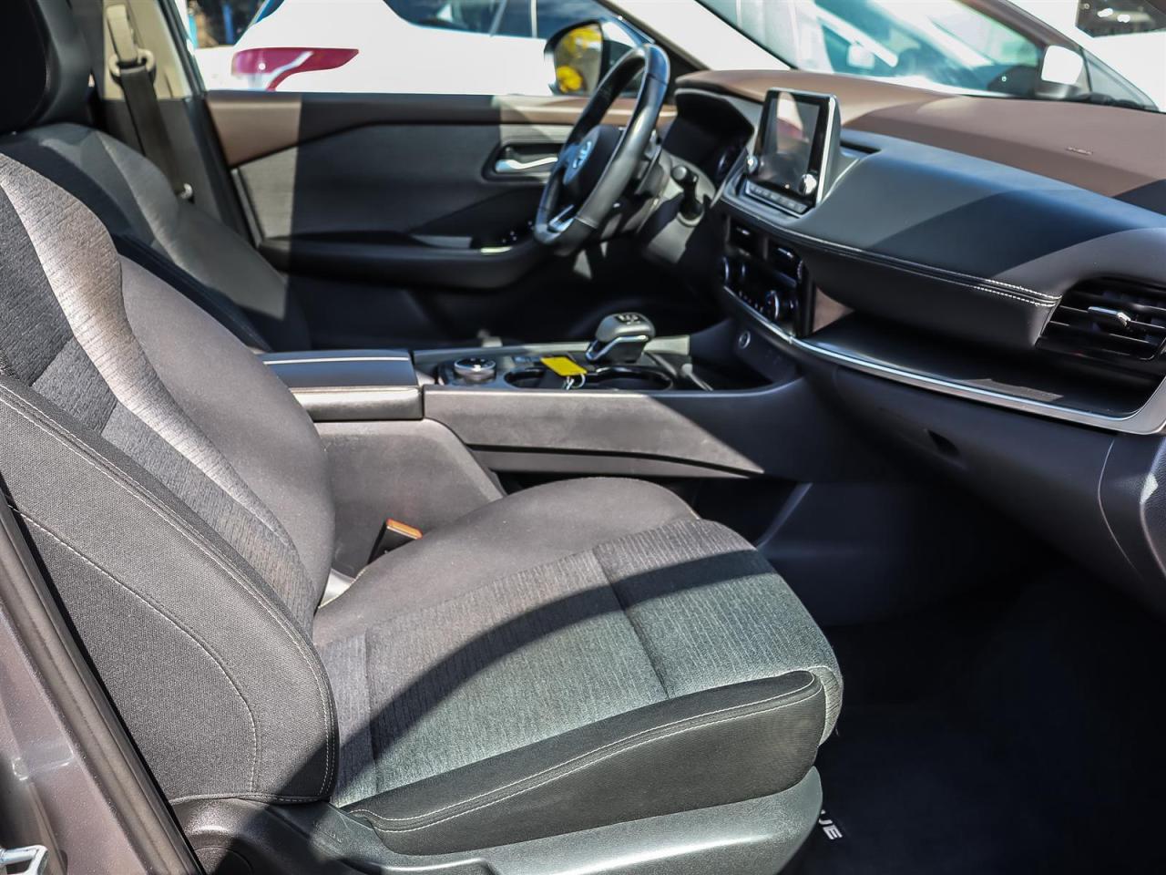 2021 Nissan Rogue  Photo