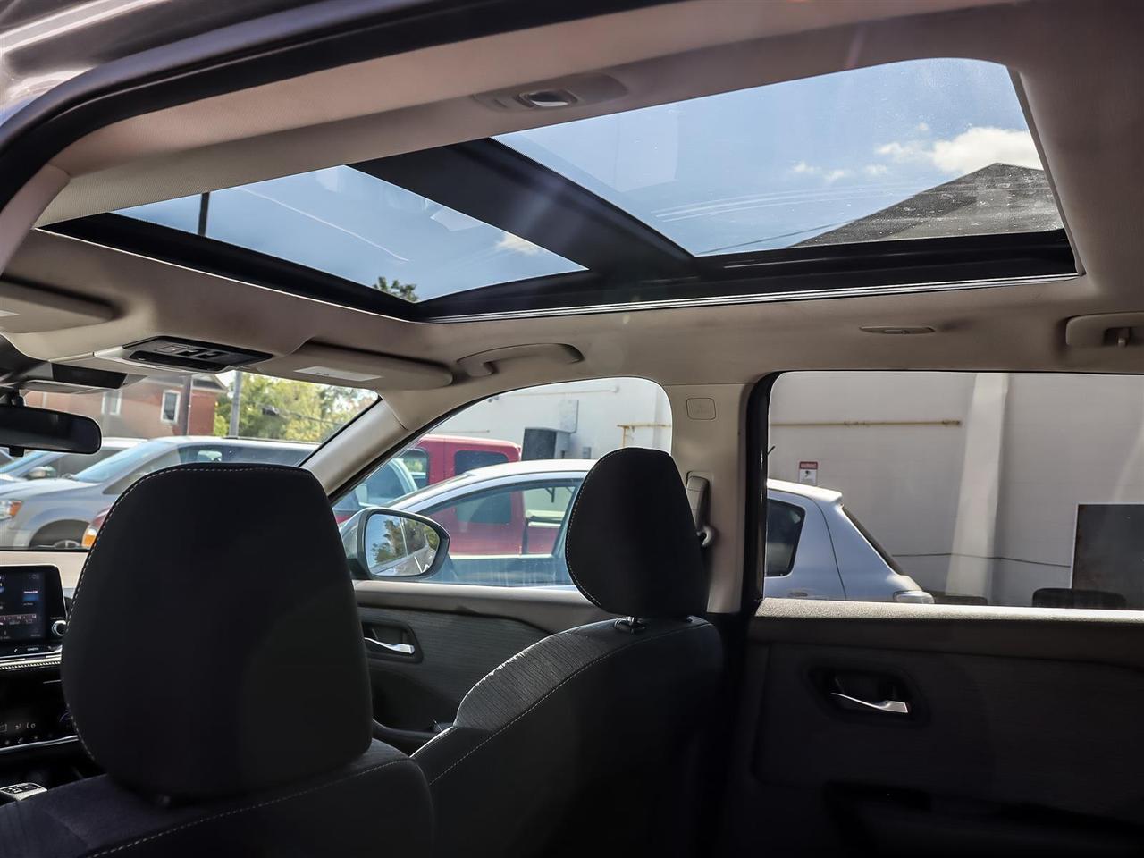 2021 Nissan Rogue  Photo4