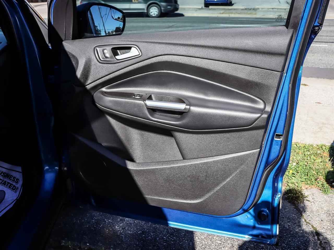 2019 Ford Escape  Photo