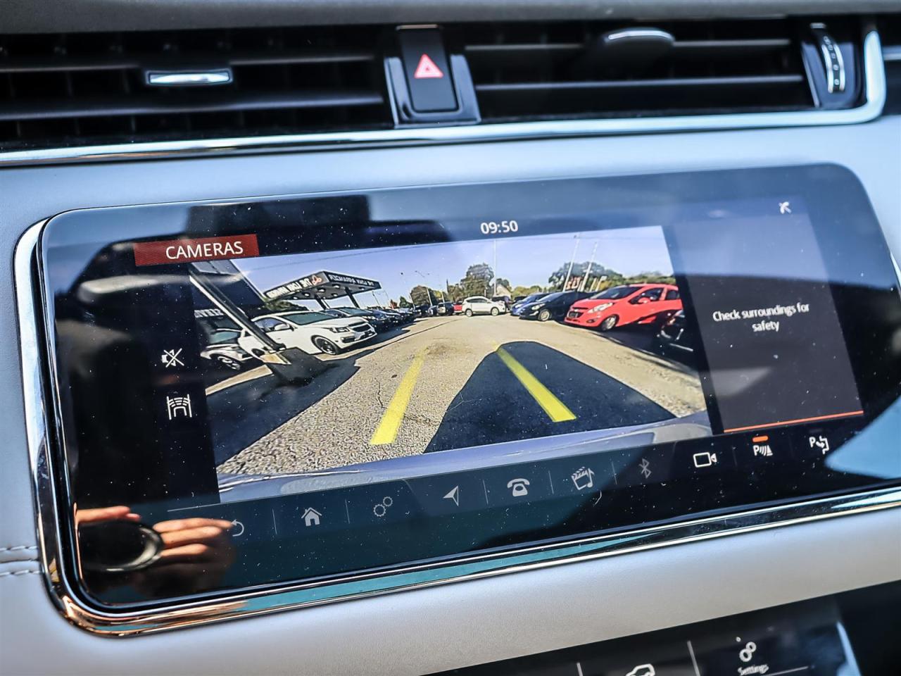 2020 Land Rover Range Rover Evoque  Photo