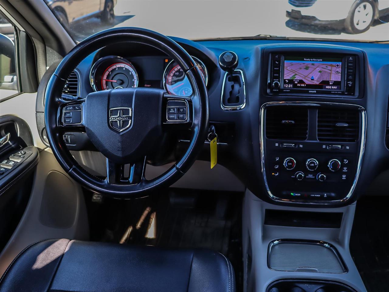 2019 Dodge Grand Caravan  Photo2