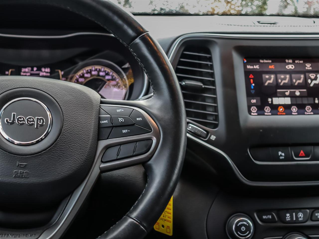 2019 Jeep Cherokee  Photo