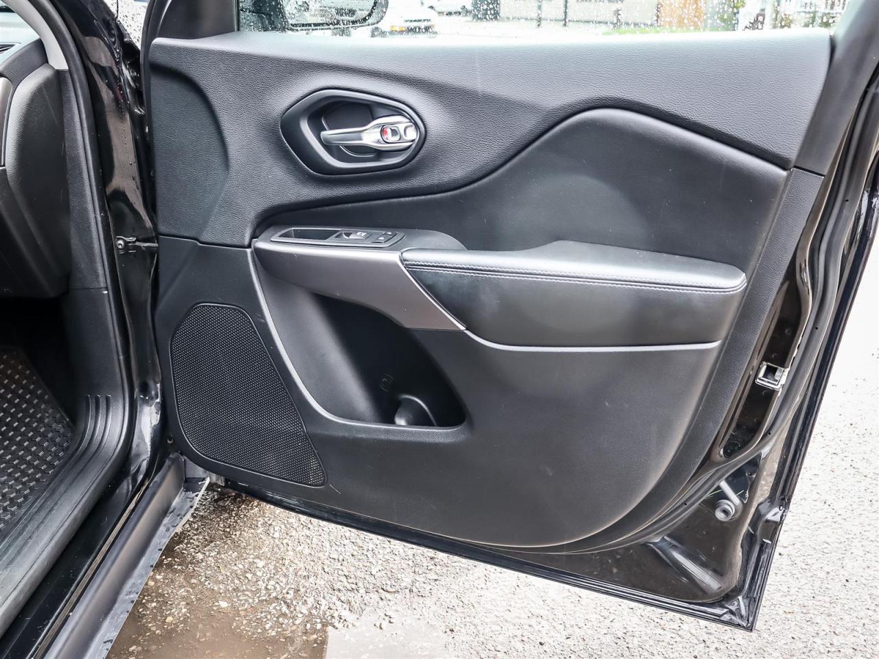 2019 Jeep Cherokee  Photo