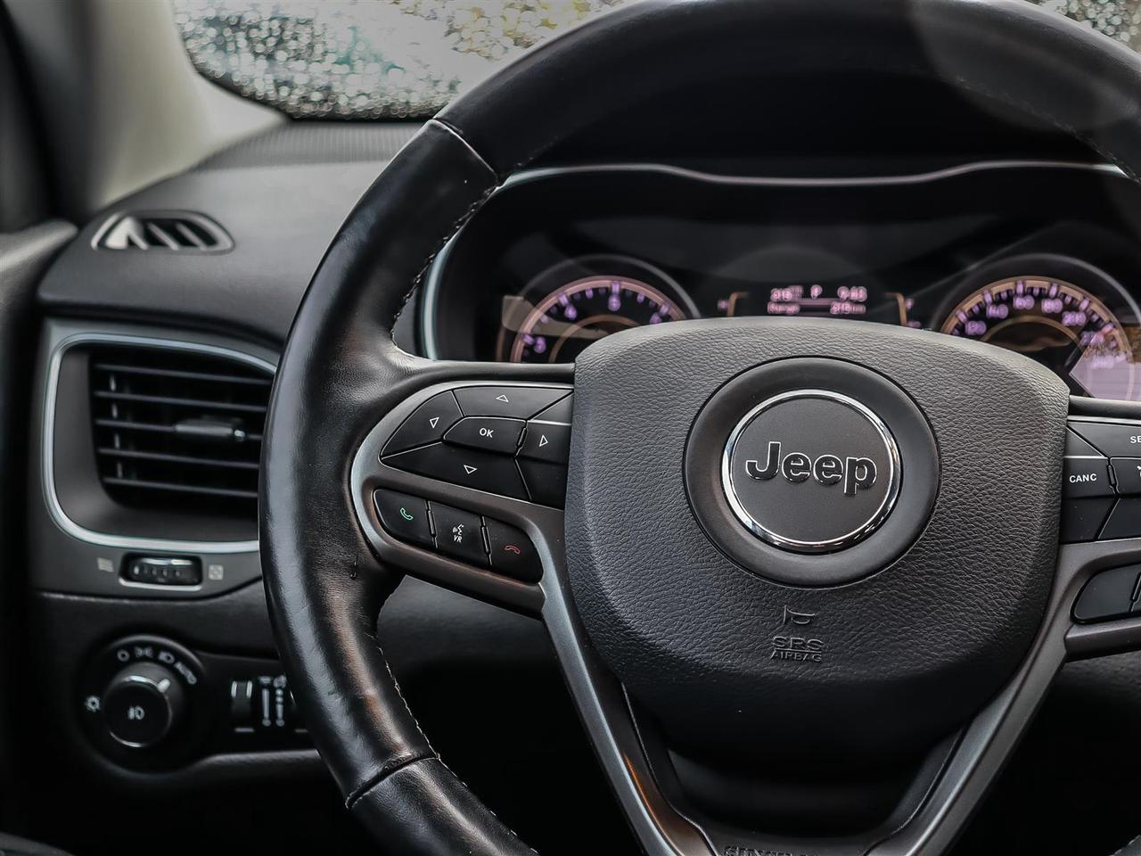 2019 Jeep Cherokee  Photo