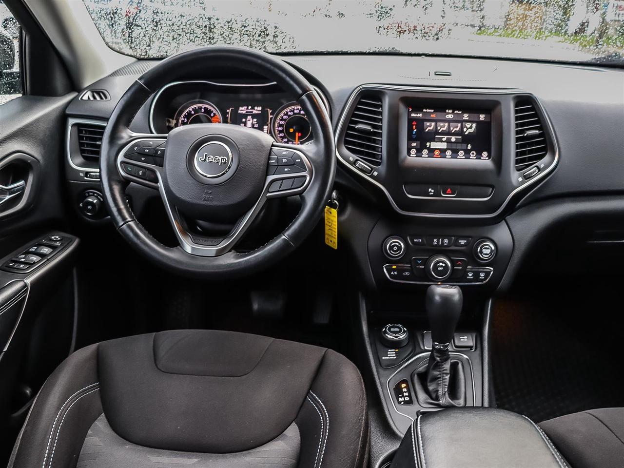 2019 Jeep Cherokee  Photo