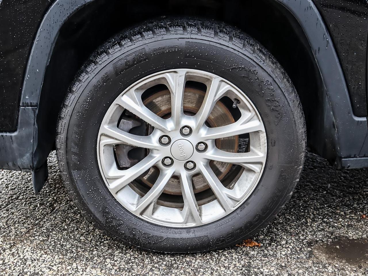 2019 Jeep Cherokee  Photo