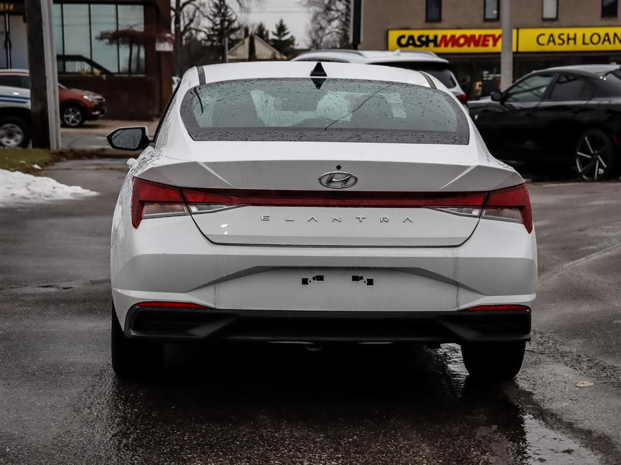 2023 Hyundai Elantra  Photo4