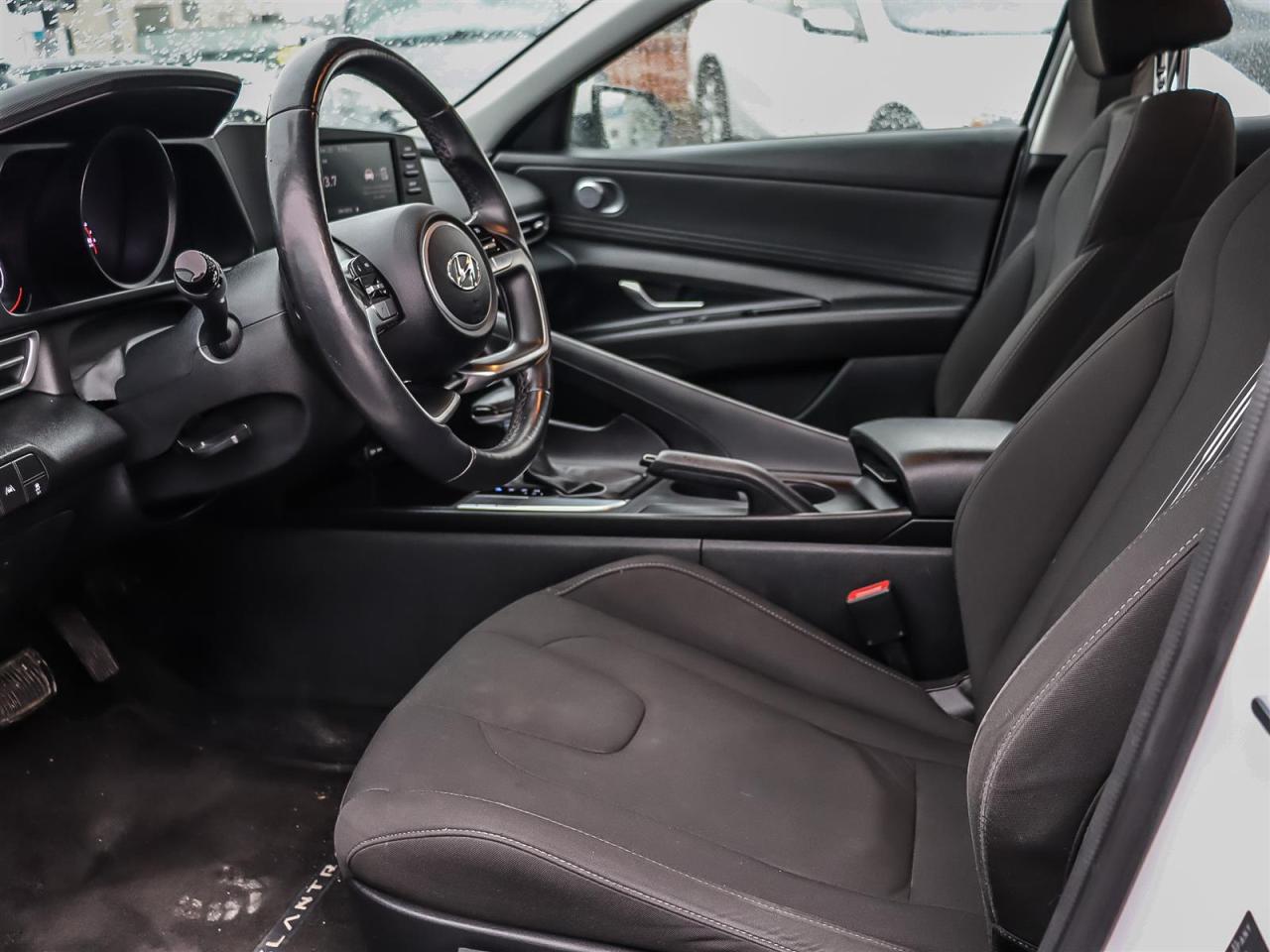 2023 Hyundai Elantra  Photo