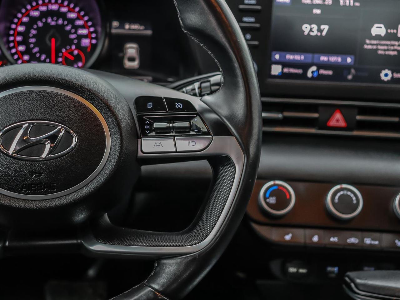 2023 Hyundai Elantra  Photo