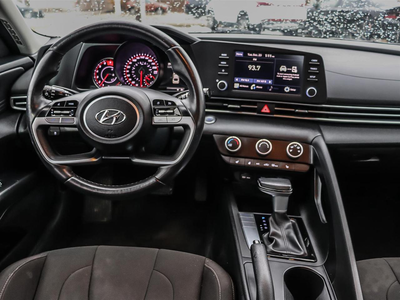 2023 Hyundai Elantra  Photo