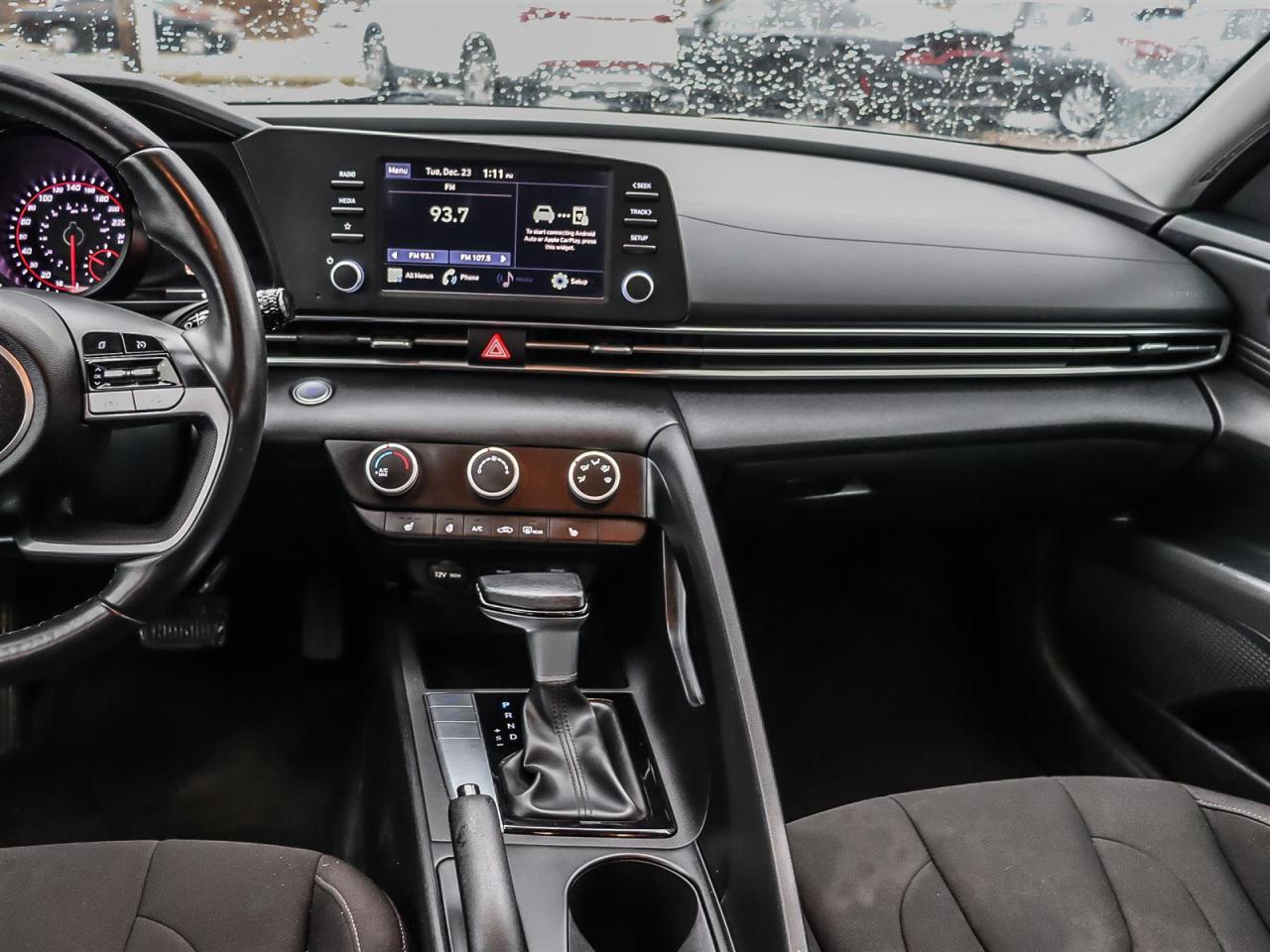 2023 Hyundai Elantra  Photo