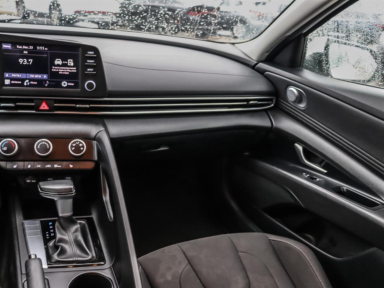 2023 Hyundai Elantra  Photo