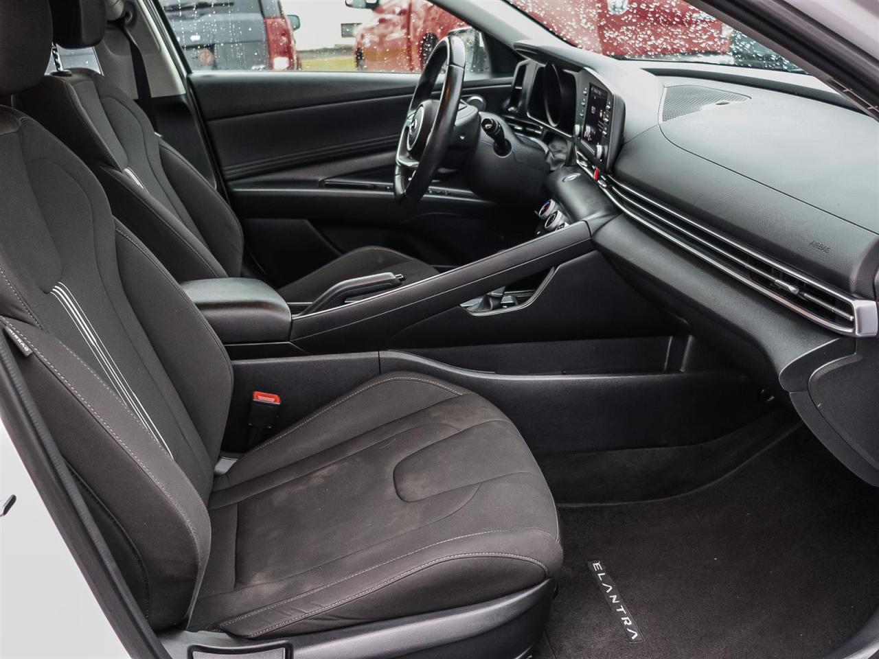 2023 Hyundai Elantra  Photo