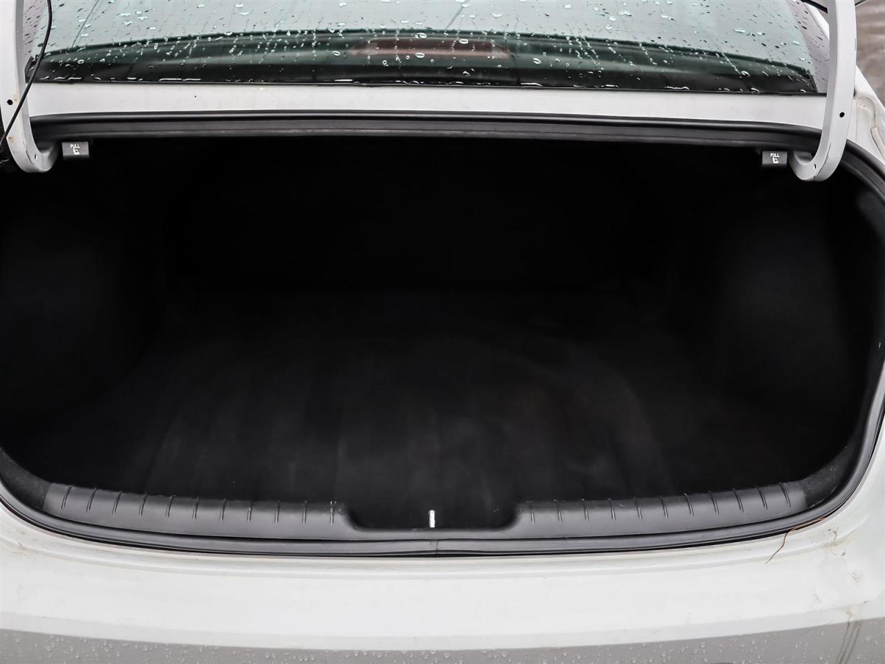 2023 Hyundai Elantra  Photo