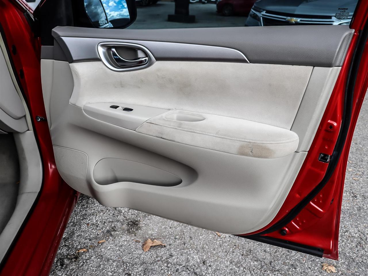 2013 Nissan Sentra  Photo