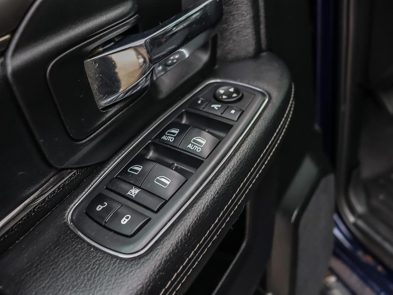 2017 RAM 1500  Photo