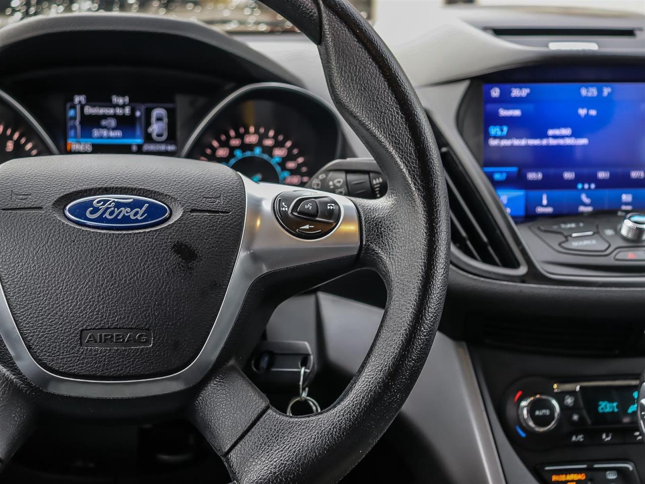 2016 Ford Escape  Photo