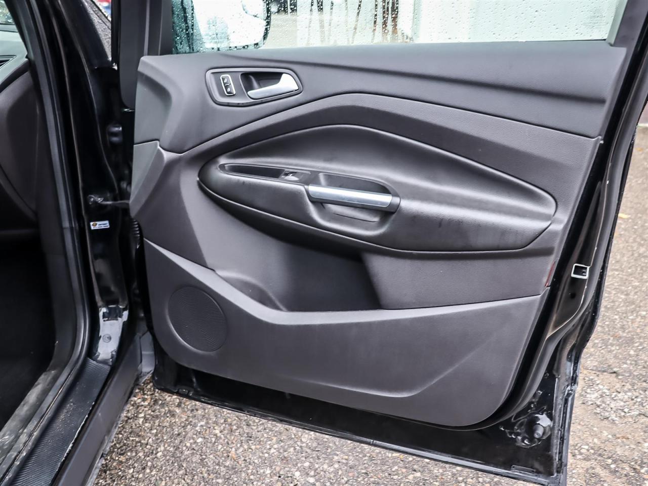 2016 Ford Escape  Photo