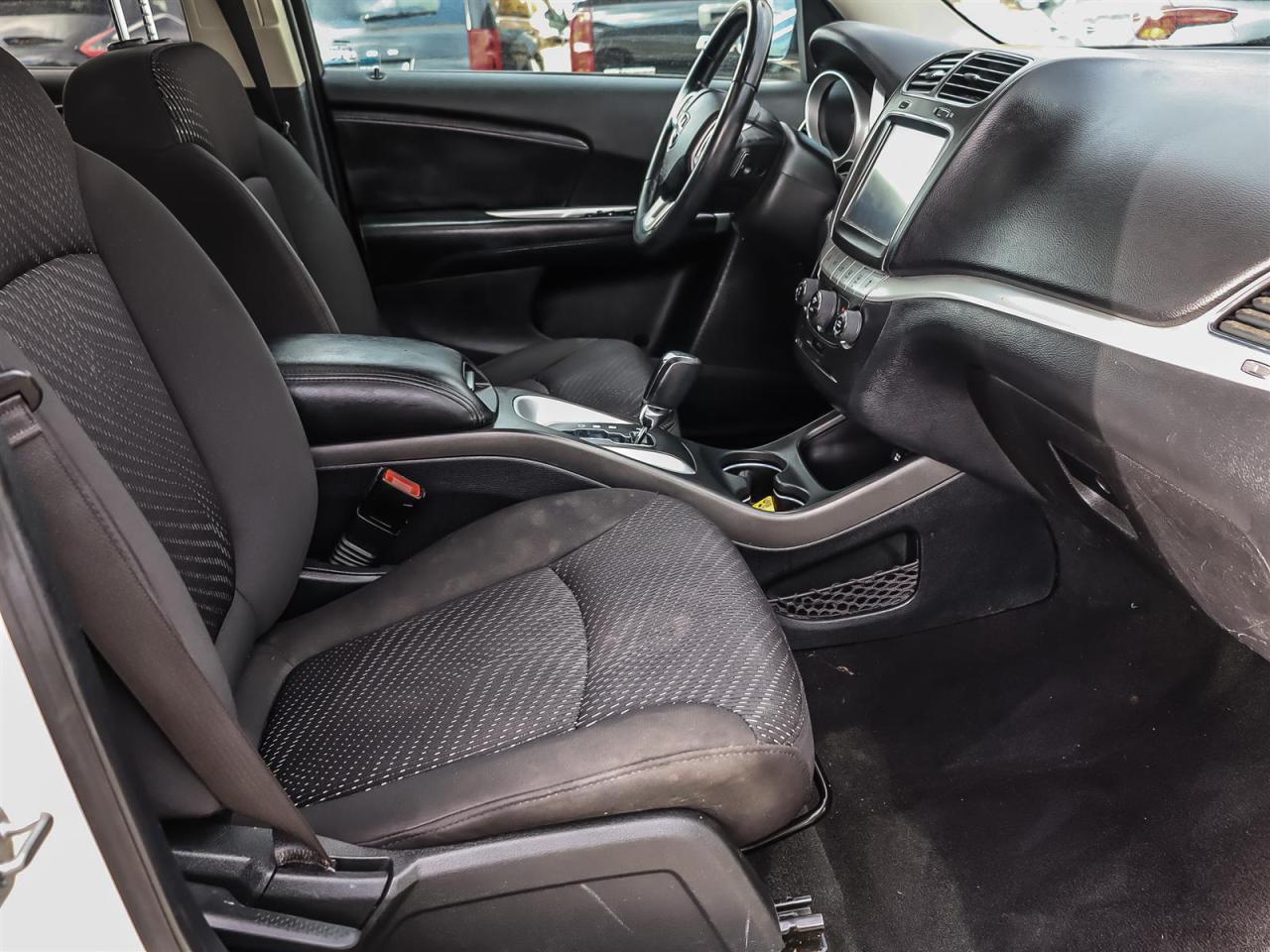 2017 Dodge Journey  Photo