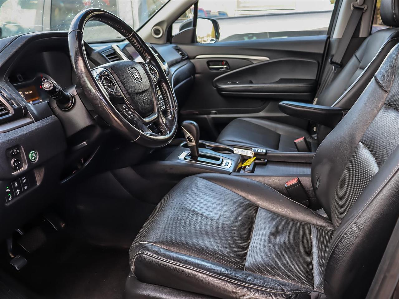 2019 Honda Ridgeline  Photo4