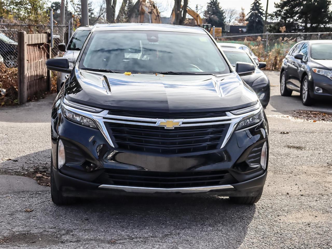 2022 Chevrolet Equinox  Photo2