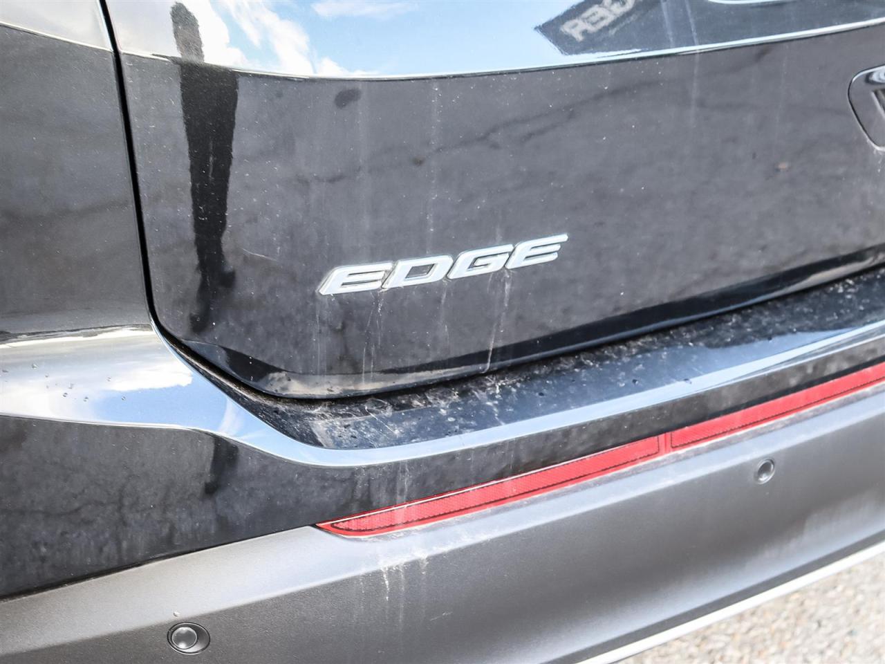2015 Ford Edge  Photo