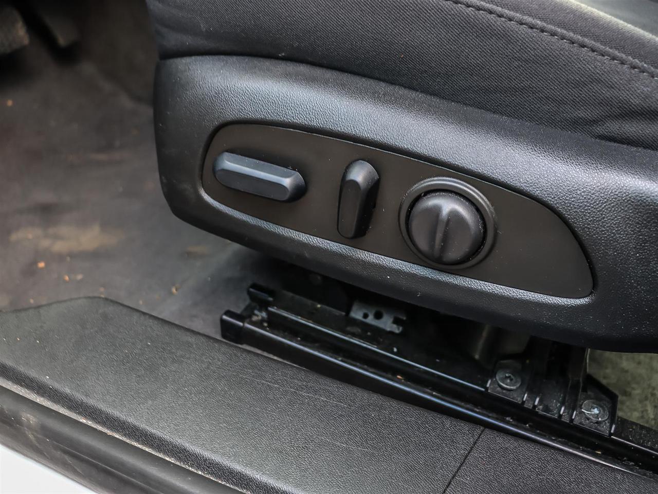2023 Chevrolet Malibu  Photo5