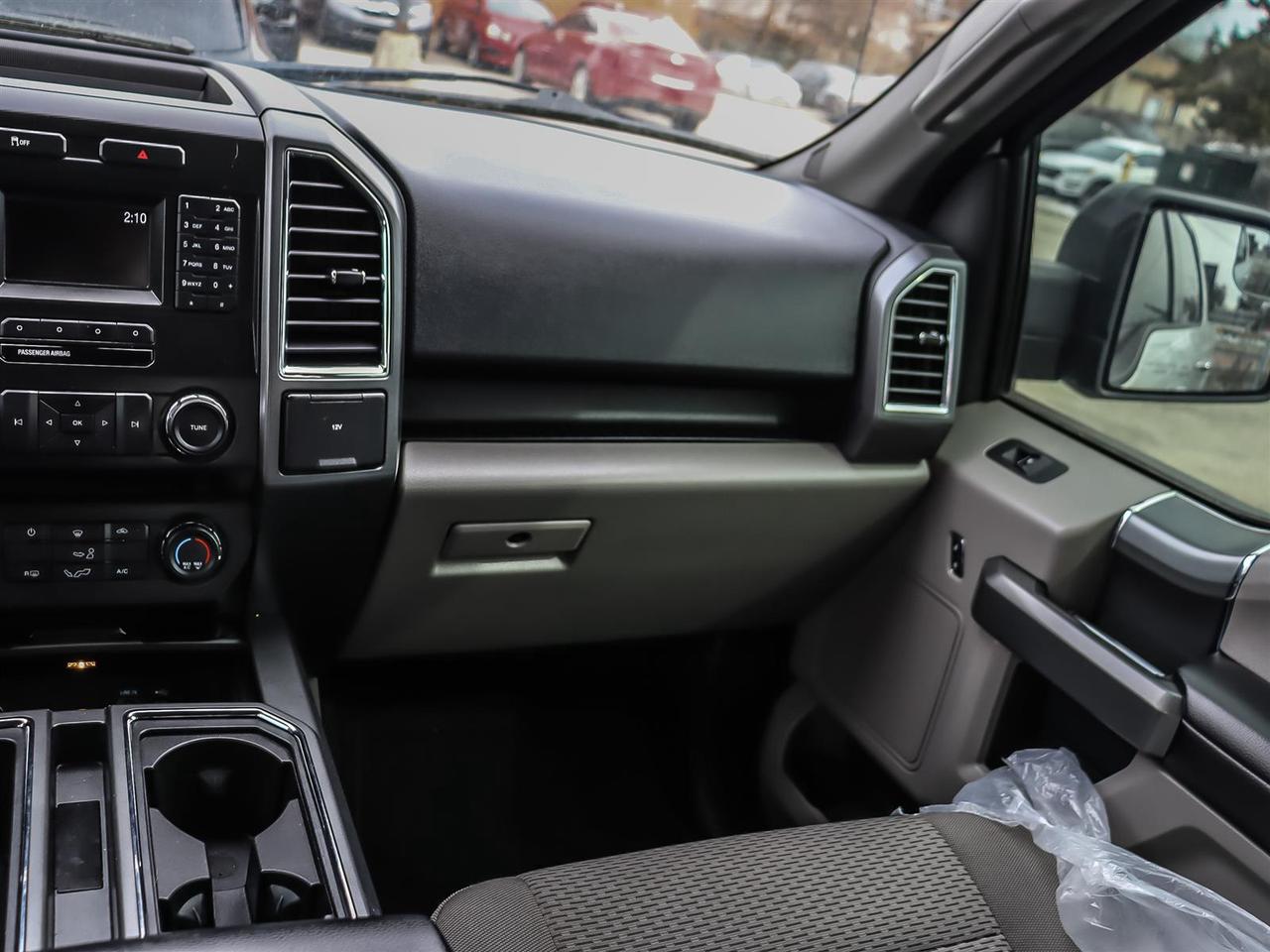 2015 Ford F-150  Photo
