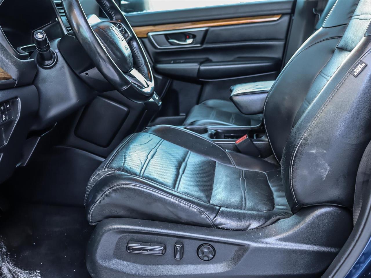 2019 Honda CR-V  Photo2