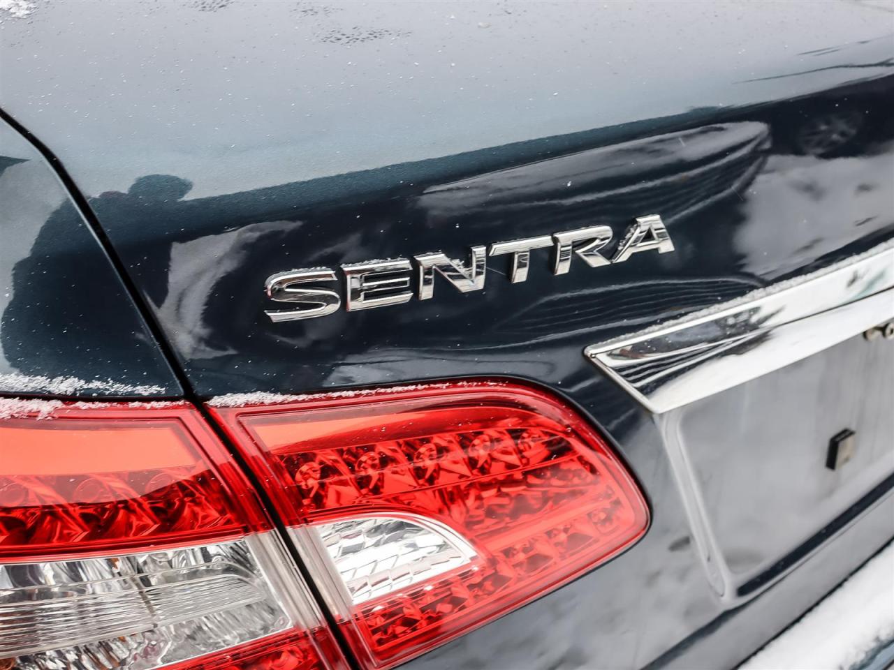 2015 Nissan Sentra  Photo4