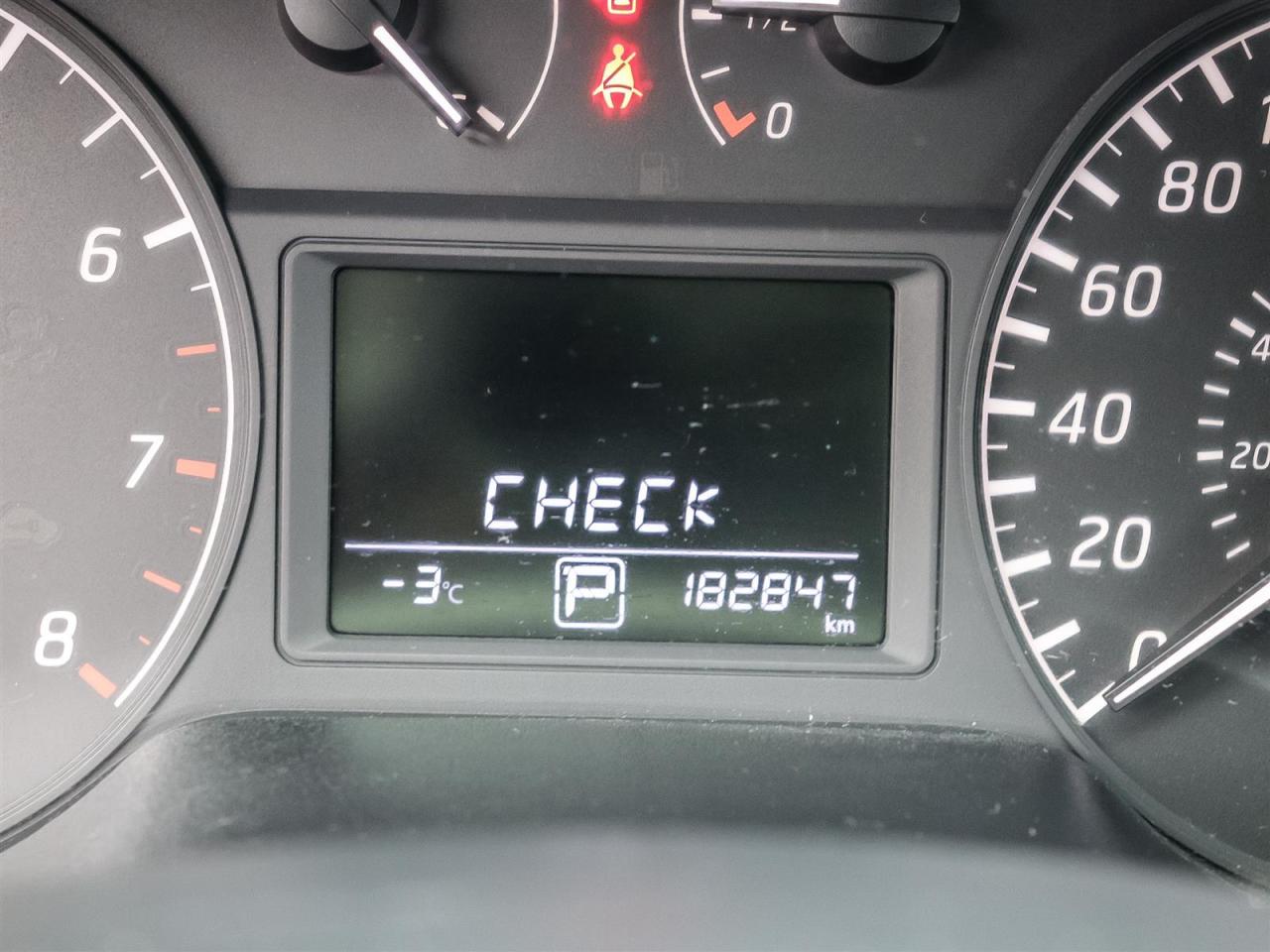 2015 Nissan Sentra  Photo