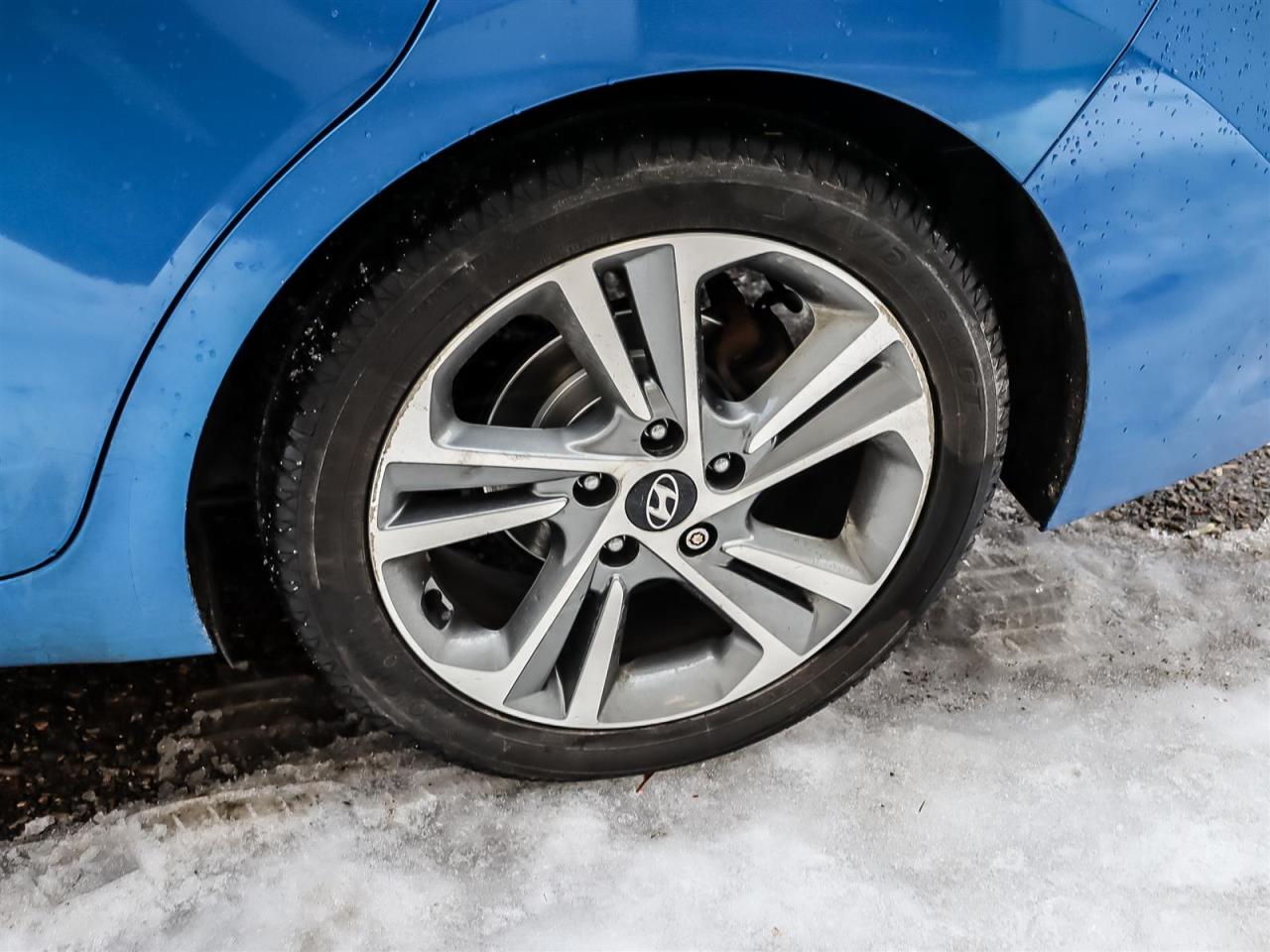 2017 Hyundai Elantra  Photo