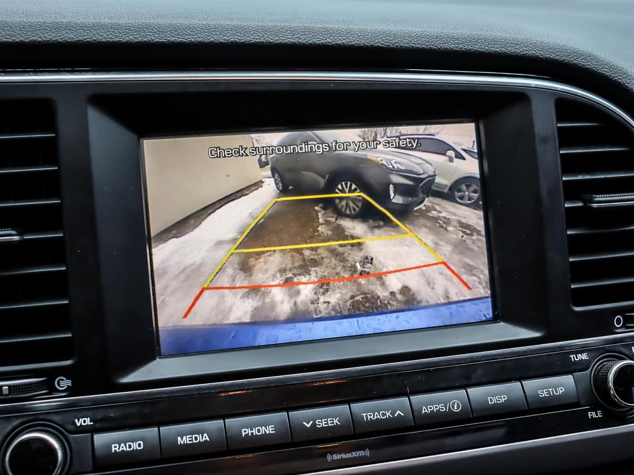 2017 Hyundai Elantra  Photo