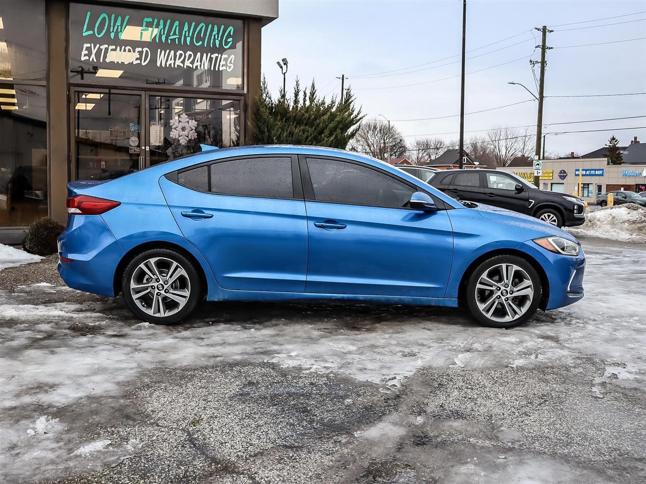 2017 Hyundai Elantra  Photo