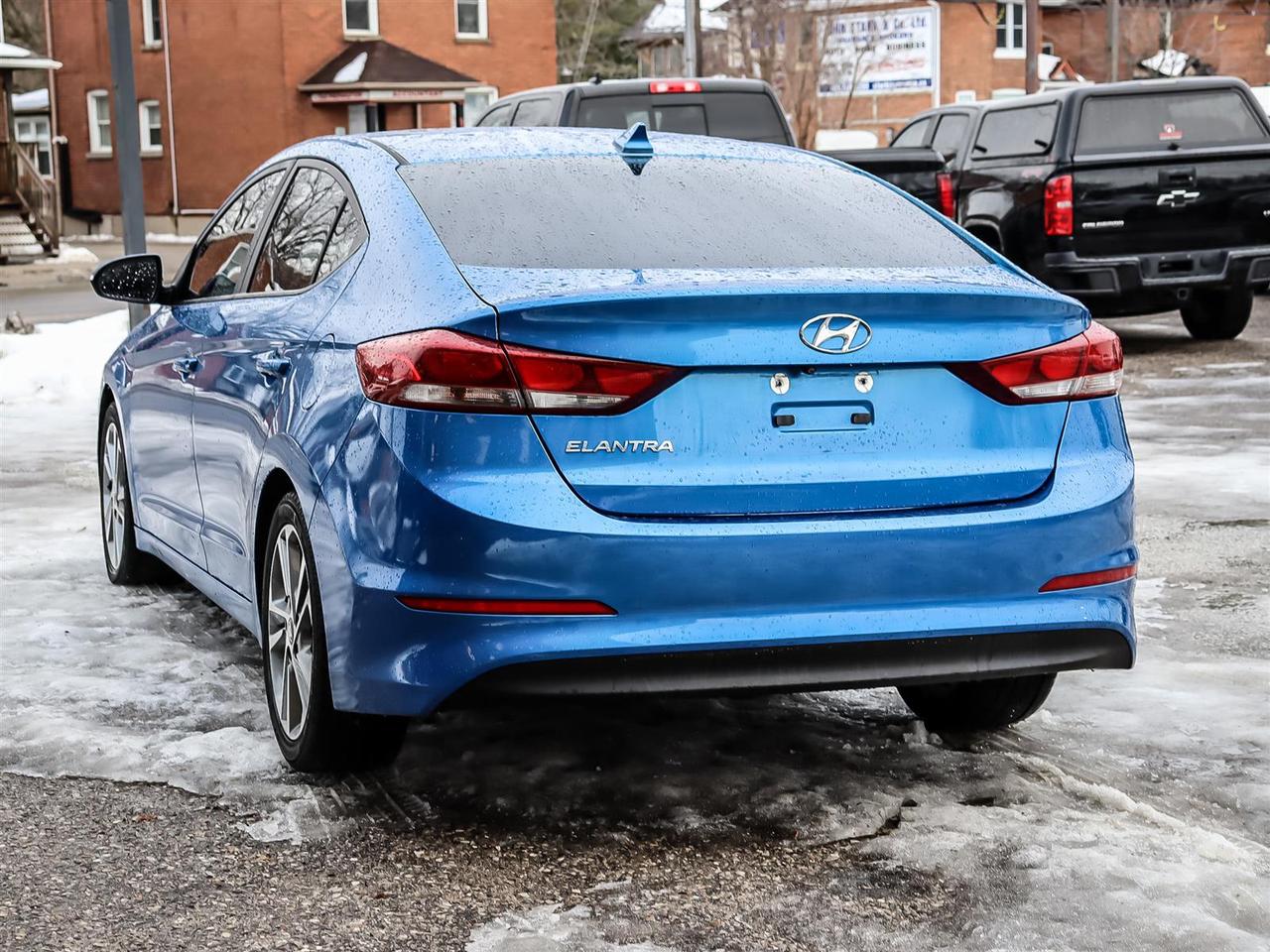 2017 Hyundai Elantra  Photo