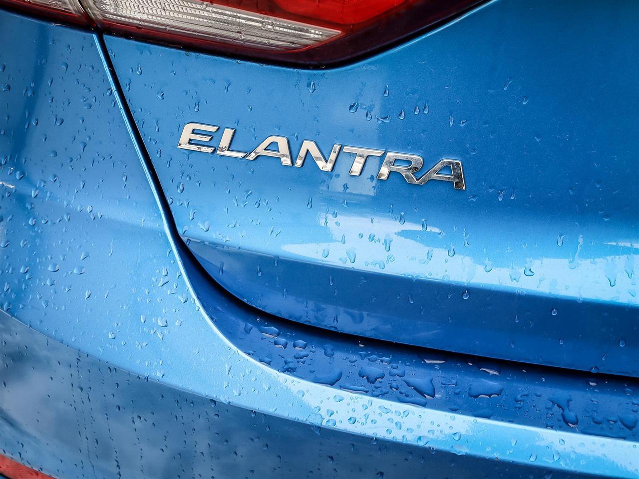 2017 Hyundai Elantra  Photo